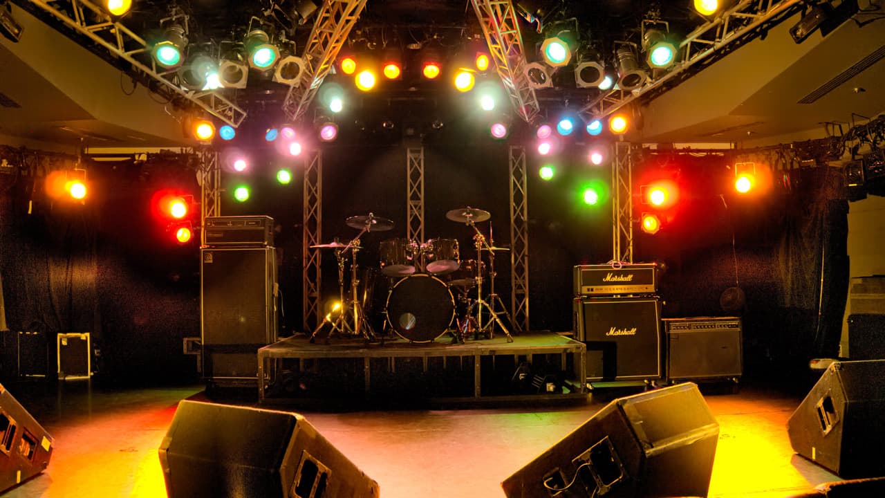 新横浜NEW SIDE BEACH