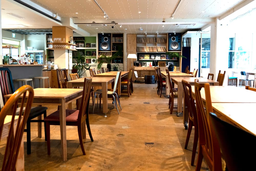 GOOD TEMPO  -MUSIC, BAR & PLANTS-