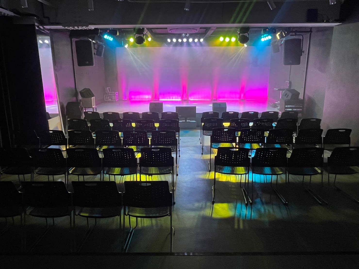 PLUSWINホール南堀江